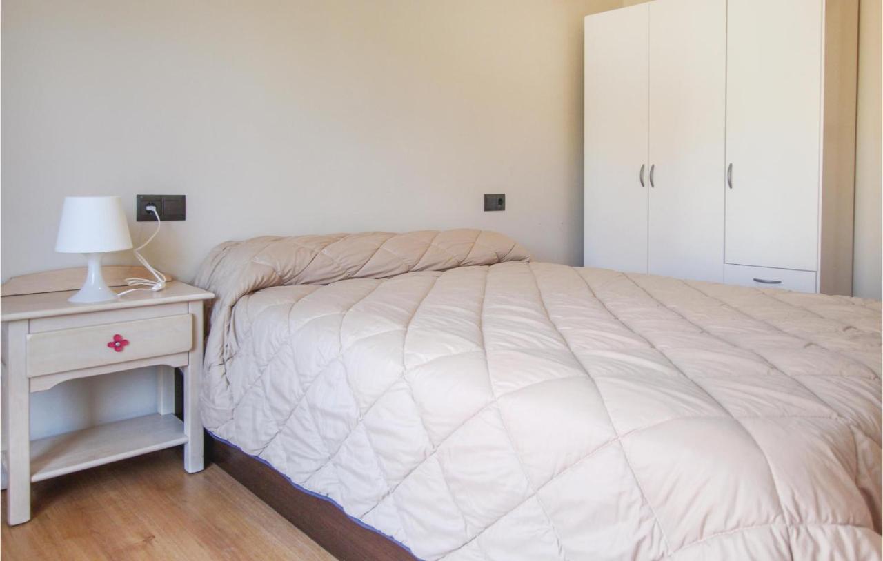 3 Bedroom Gorgeous Apartment In Alicante Eksteriør billede
