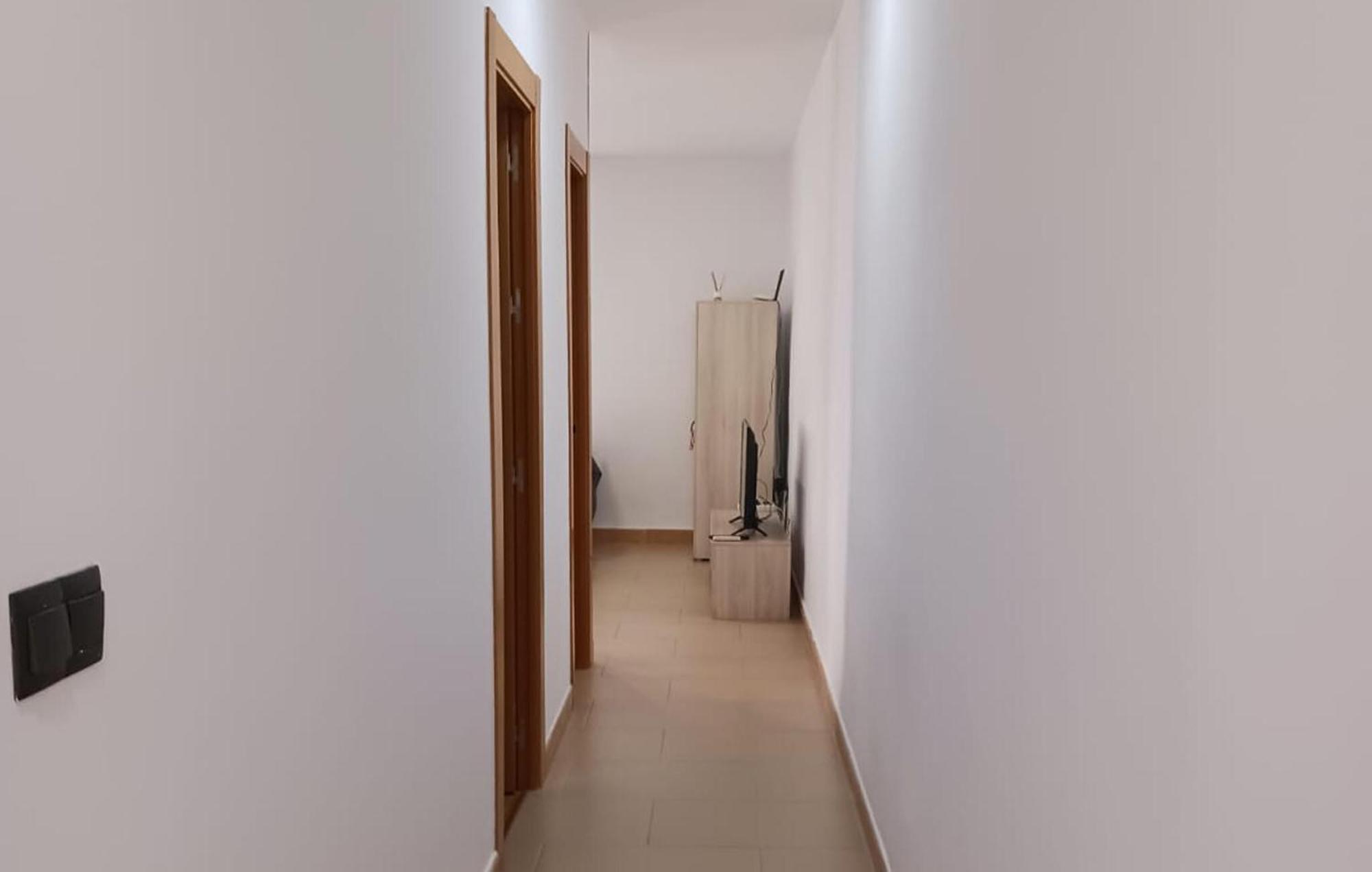 3 Bedroom Gorgeous Apartment In Alicante Eksteriør billede
